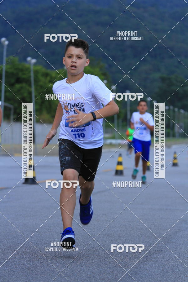 Buy your photos of the eventLaLaLa Night Run e LaLaLa Kids Run on Fotop