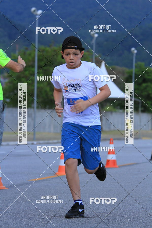 Buy your photos of the eventLaLaLa Night Run e LaLaLa Kids Run on Fotop