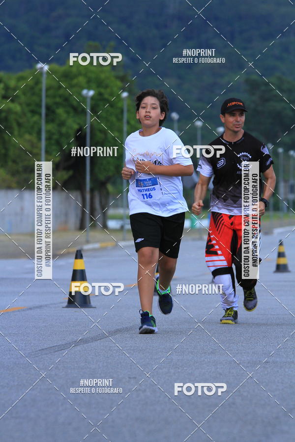 Buy your photos of the eventLaLaLa Night Run e LaLaLa Kids Run on Fotop