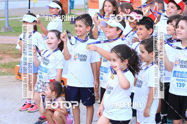 Buy your photos of the eventLaLaLa Night Run e LaLaLa Kids Run on Fotop
