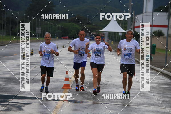 Buy your photos of the eventLaLaLa Night Run e LaLaLa Kids Run on Fotop