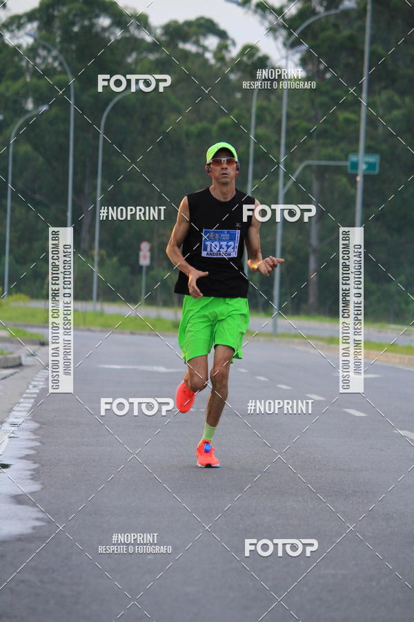 Buy your photos of the eventLaLaLa Night Run e LaLaLa Kids Run on Fotop