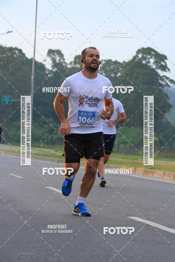 Buy your photos of the eventLaLaLa Night Run e LaLaLa Kids Run on Fotop