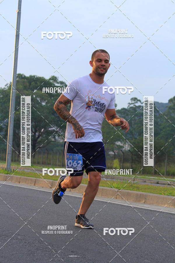 Buy your photos of the eventLaLaLa Night Run e LaLaLa Kids Run on Fotop