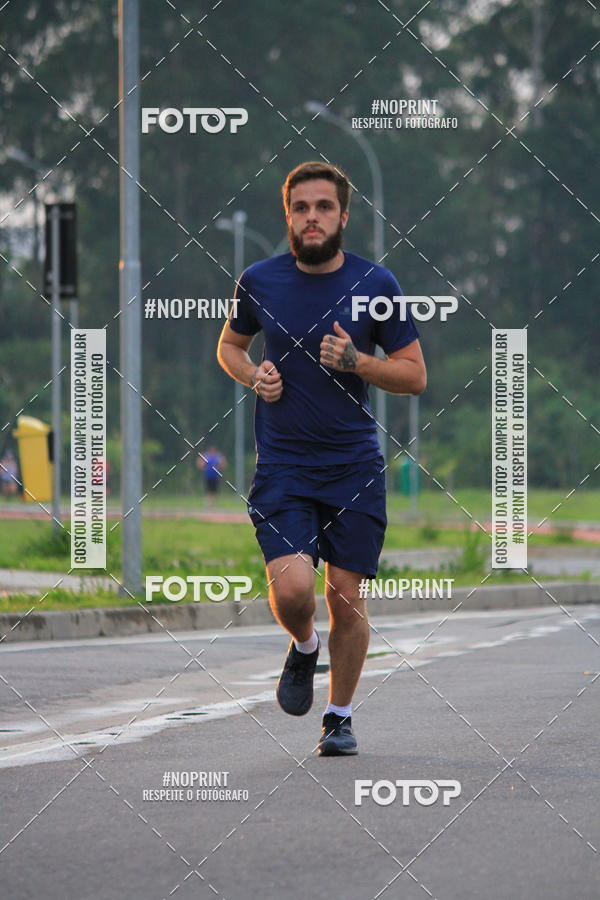 Buy your photos of the eventLaLaLa Night Run e LaLaLa Kids Run on Fotop