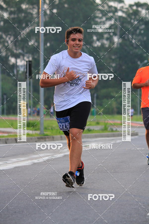 Buy your photos of the eventLaLaLa Night Run e LaLaLa Kids Run on Fotop