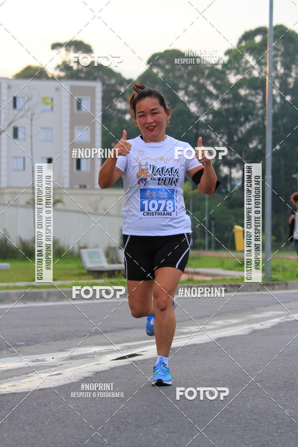 Buy your photos of the eventLaLaLa Night Run e LaLaLa Kids Run on Fotop