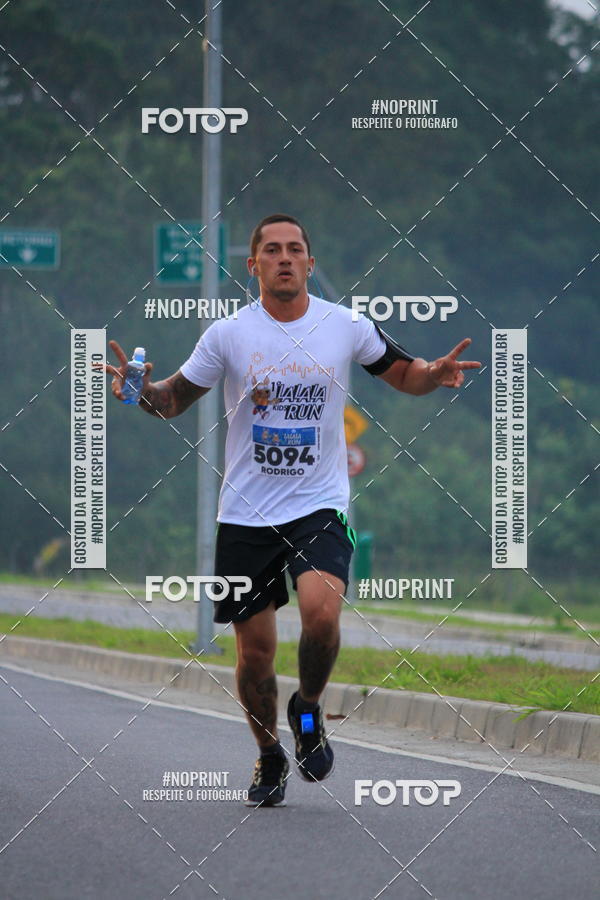 Buy your photos of the eventLaLaLa Night Run e LaLaLa Kids Run on Fotop