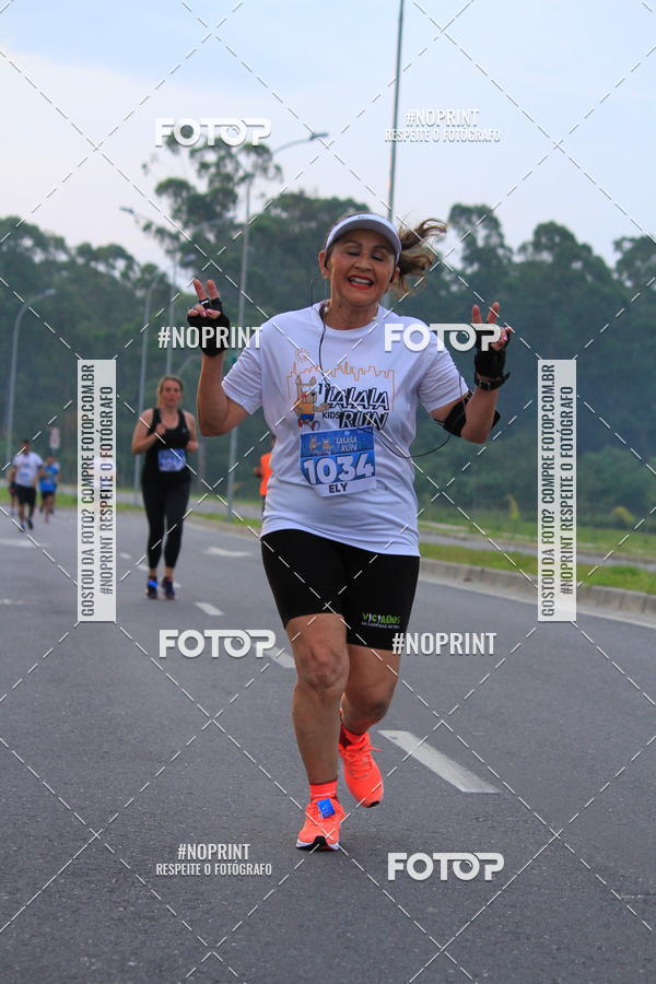 Buy your photos of the eventLaLaLa Night Run e LaLaLa Kids Run on Fotop