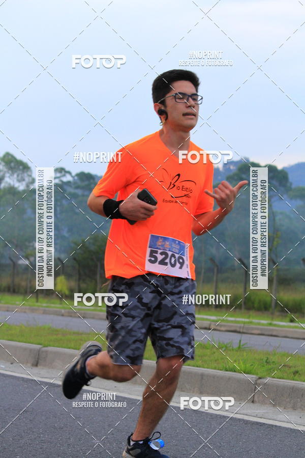 Buy your photos of the eventLaLaLa Night Run e LaLaLa Kids Run on Fotop