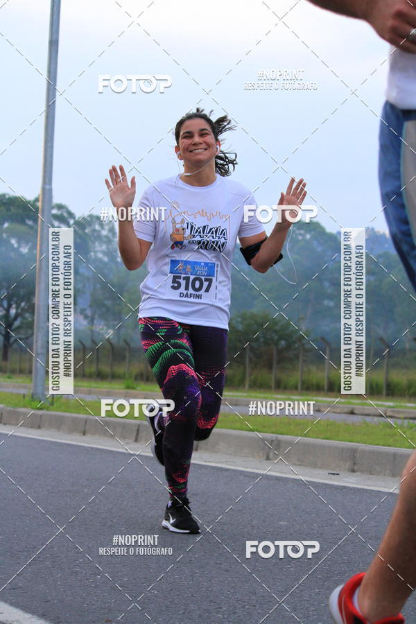 Buy your photos of the eventLaLaLa Night Run e LaLaLa Kids Run on Fotop