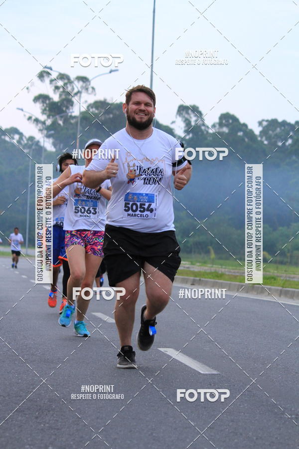 Buy your photos of the eventLaLaLa Night Run e LaLaLa Kids Run on Fotop