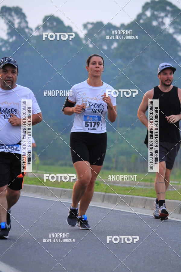 Buy your photos of the eventLaLaLa Night Run e LaLaLa Kids Run on Fotop