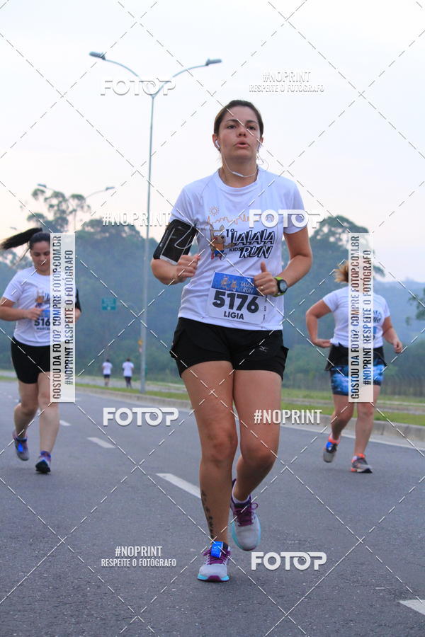 Buy your photos of the eventLaLaLa Night Run e LaLaLa Kids Run on Fotop