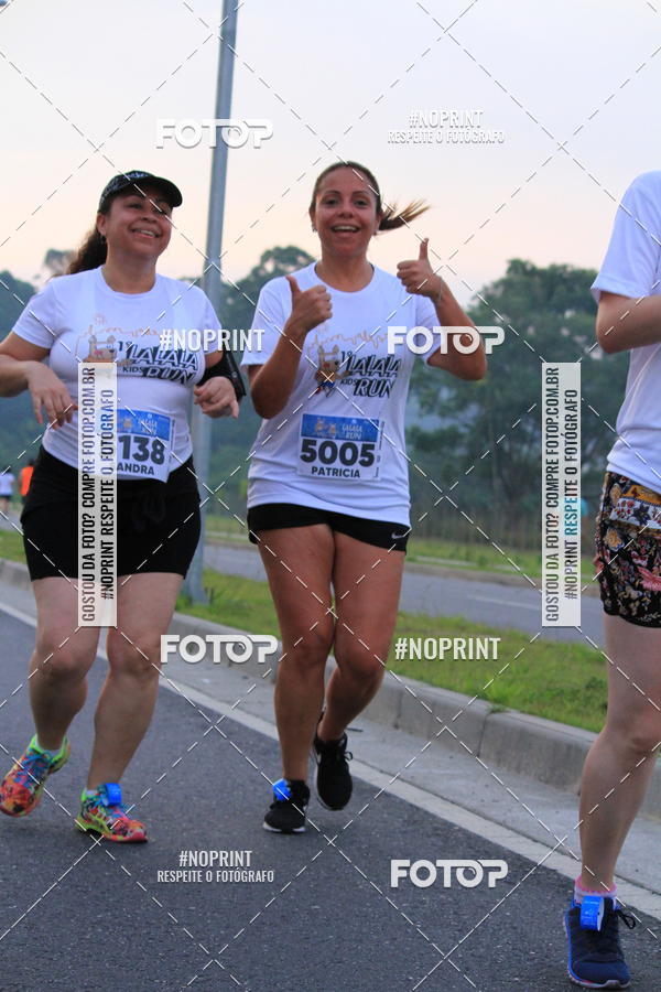 Buy your photos of the eventLaLaLa Night Run e LaLaLa Kids Run on Fotop
