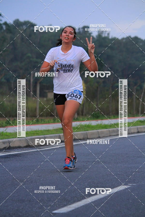 Buy your photos of the eventLaLaLa Night Run e LaLaLa Kids Run on Fotop