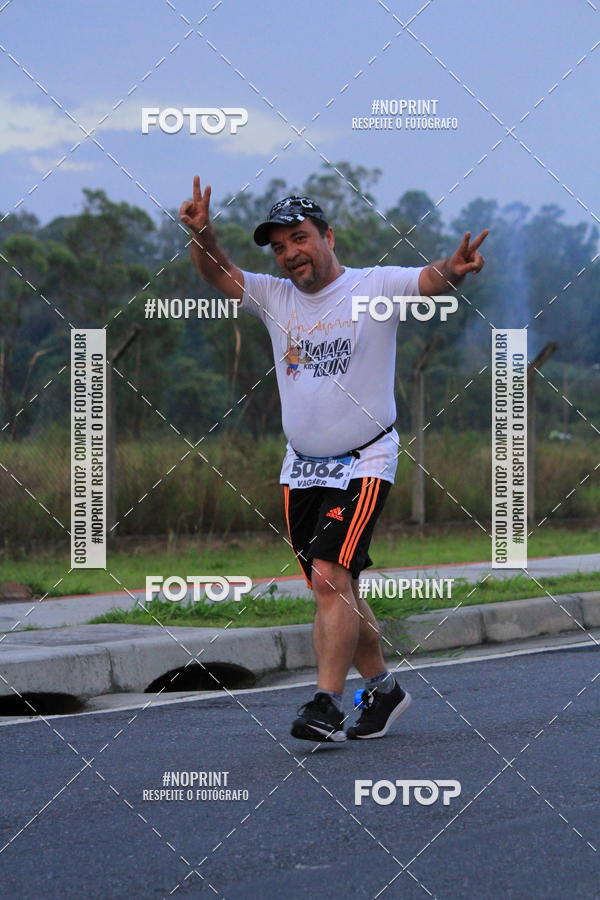 Buy your photos of the eventLaLaLa Night Run e LaLaLa Kids Run on Fotop