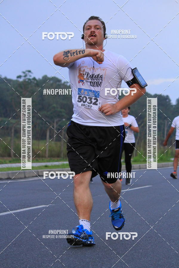 Buy your photos of the eventLaLaLa Night Run e LaLaLa Kids Run on Fotop