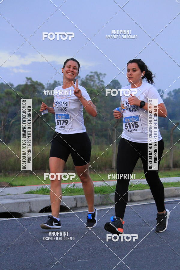 Buy your photos of the eventLaLaLa Night Run e LaLaLa Kids Run on Fotop