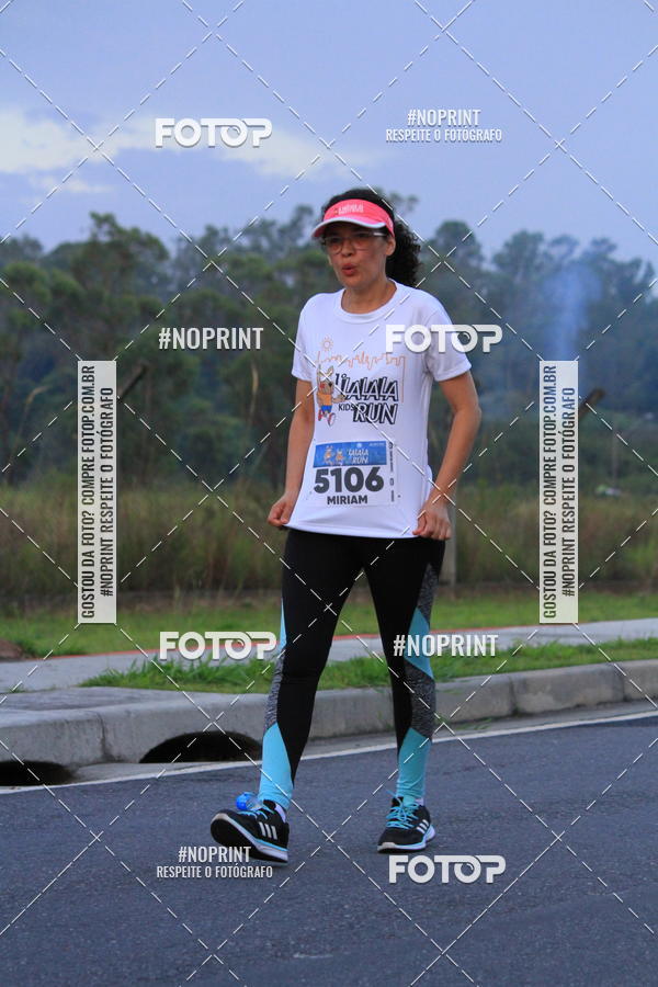 Buy your photos of the eventLaLaLa Night Run e LaLaLa Kids Run on Fotop