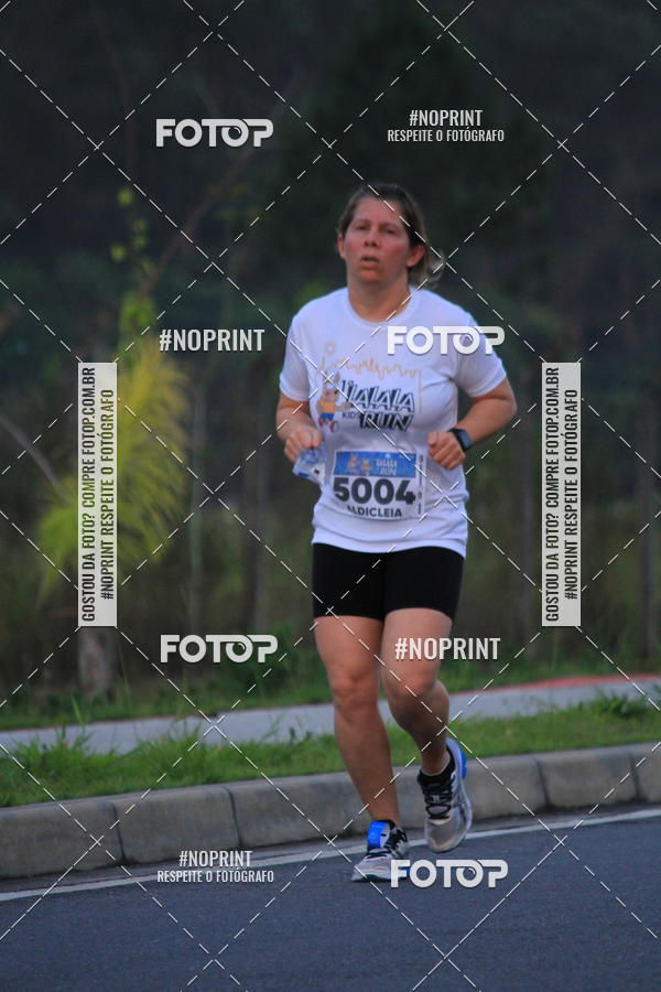 Buy your photos of the eventLaLaLa Night Run e LaLaLa Kids Run on Fotop