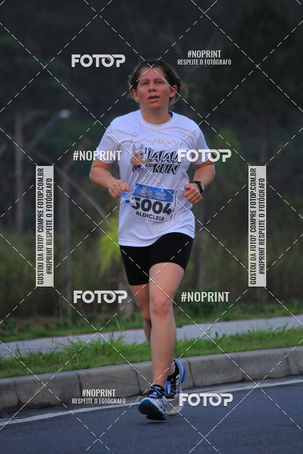 Buy your photos of the eventLaLaLa Night Run e LaLaLa Kids Run on Fotop