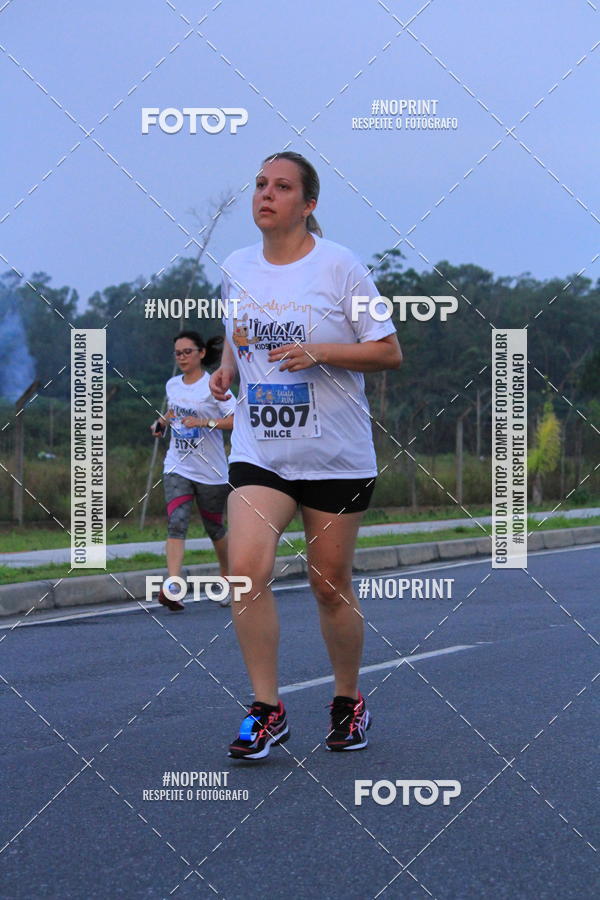 Buy your photos of the eventLaLaLa Night Run e LaLaLa Kids Run on Fotop