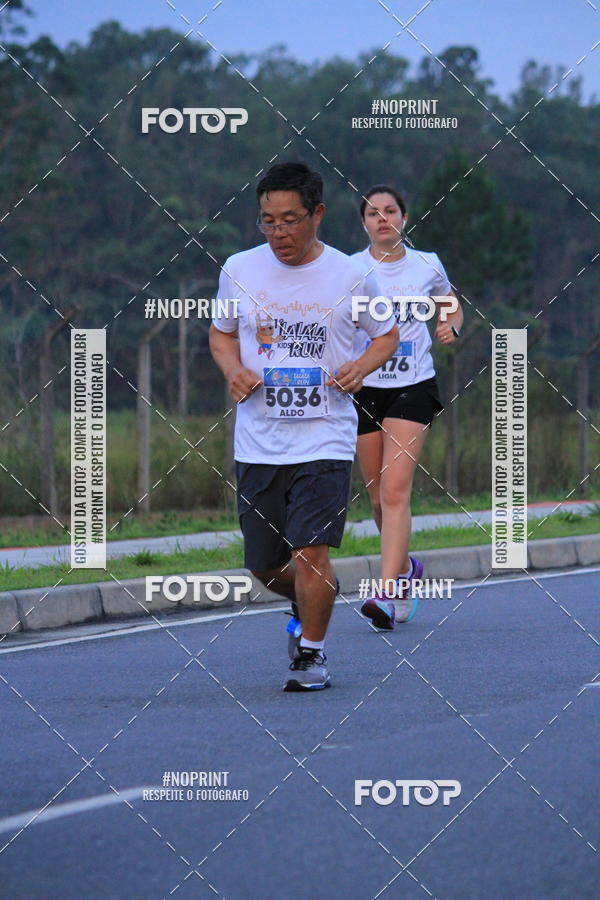 Buy your photos of the eventLaLaLa Night Run e LaLaLa Kids Run on Fotop