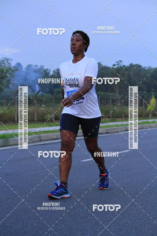 Buy your photos of the eventLaLaLa Night Run e LaLaLa Kids Run on Fotop