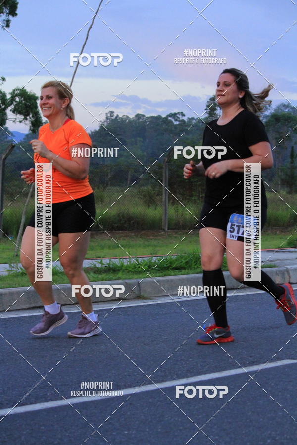 Buy your photos of the eventLaLaLa Night Run e LaLaLa Kids Run on Fotop