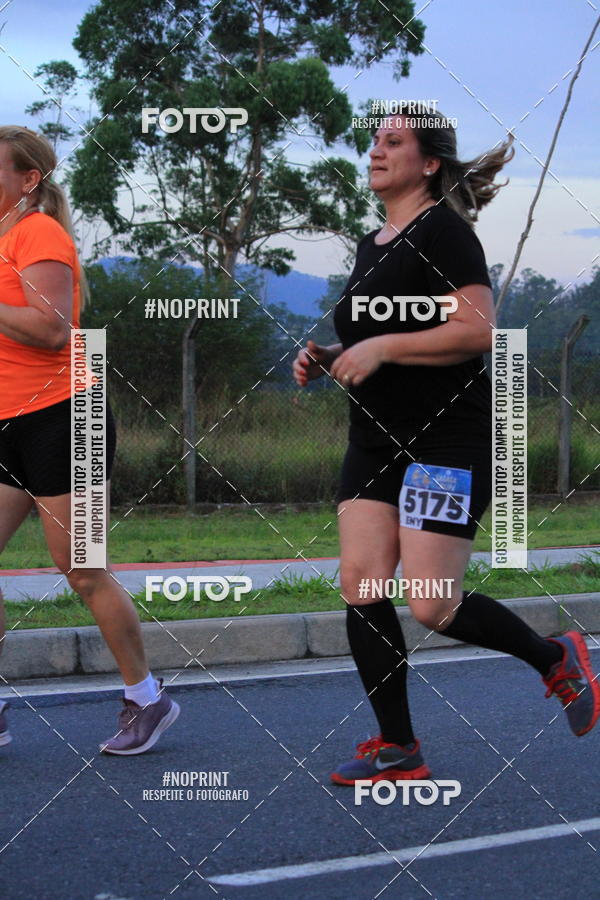 Buy your photos of the eventLaLaLa Night Run e LaLaLa Kids Run on Fotop