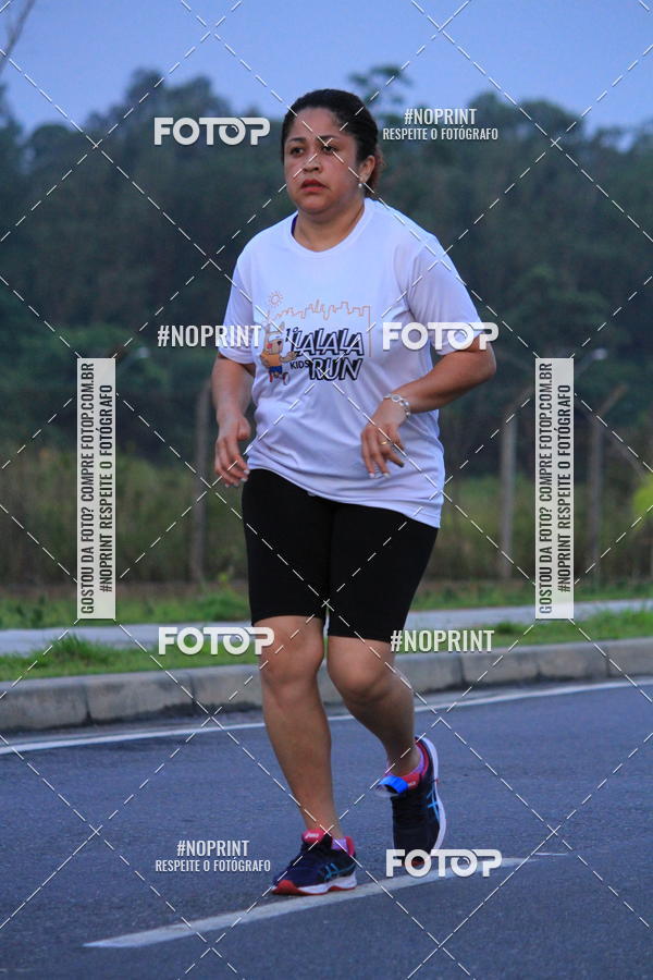 Buy your photos of the eventLaLaLa Night Run e LaLaLa Kids Run on Fotop