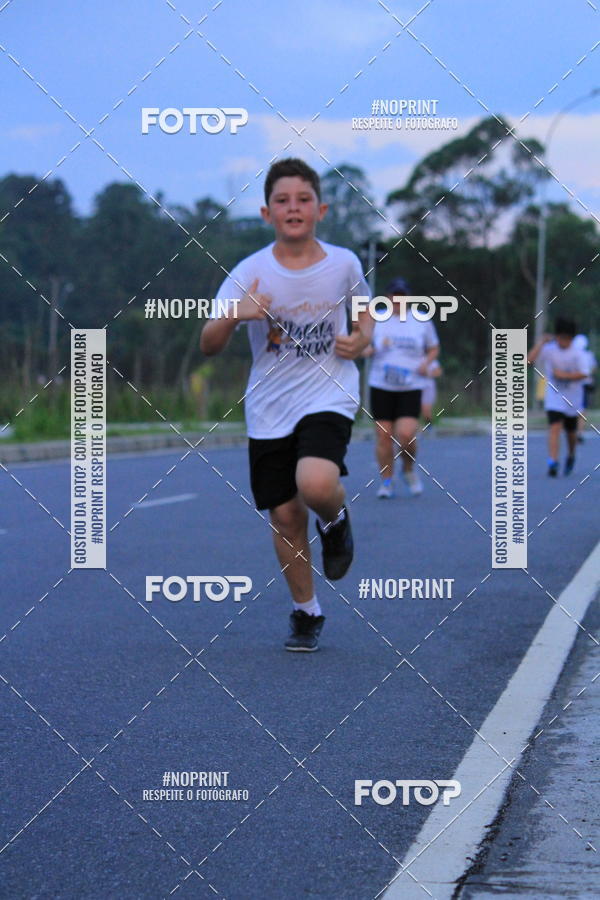 Buy your photos of the eventLaLaLa Night Run e LaLaLa Kids Run on Fotop