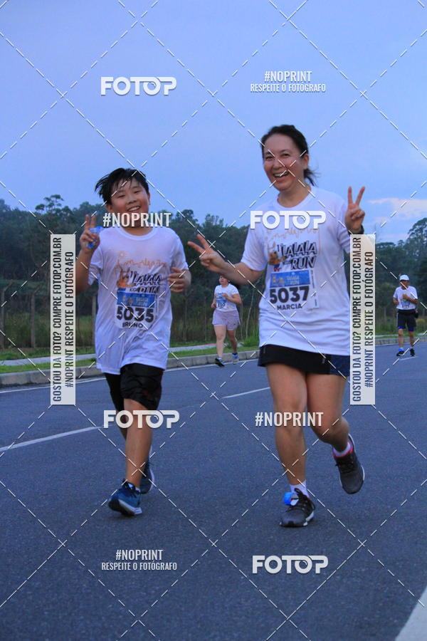 Buy your photos of the eventLaLaLa Night Run e LaLaLa Kids Run on Fotop