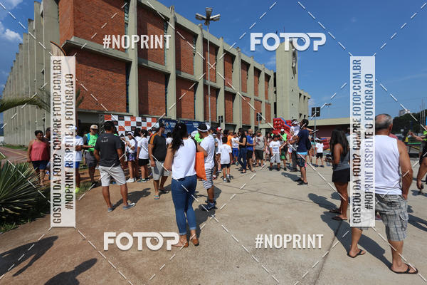 Buy your photos of the eventLaLaLa Night Run e LaLaLa Kids Run on Fotop