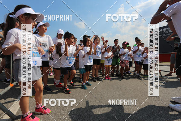 Buy your photos of the eventLaLaLa Night Run e LaLaLa Kids Run on Fotop