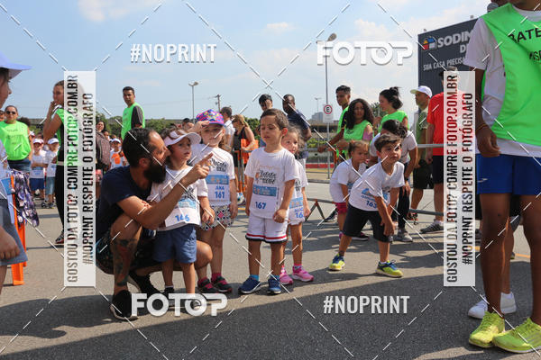 Buy your photos of the eventLaLaLa Night Run e LaLaLa Kids Run on Fotop