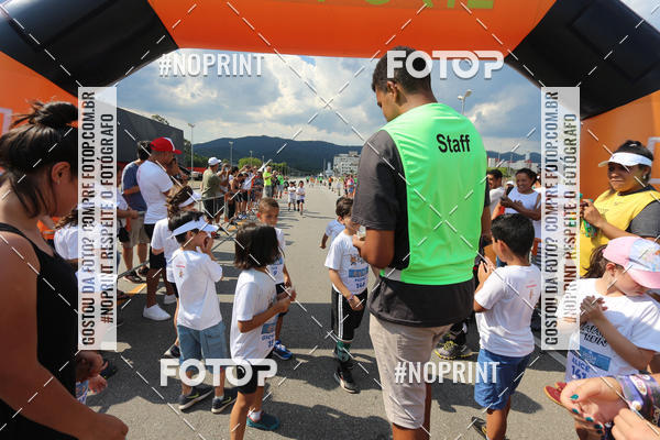 Buy your photos of the eventLaLaLa Night Run e LaLaLa Kids Run on Fotop