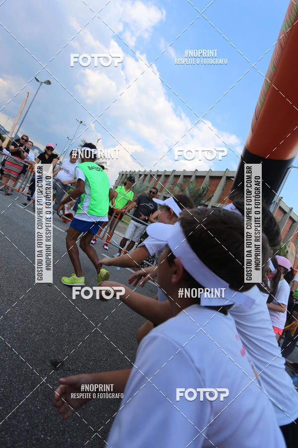 Buy your photos of the eventLaLaLa Night Run e LaLaLa Kids Run on Fotop