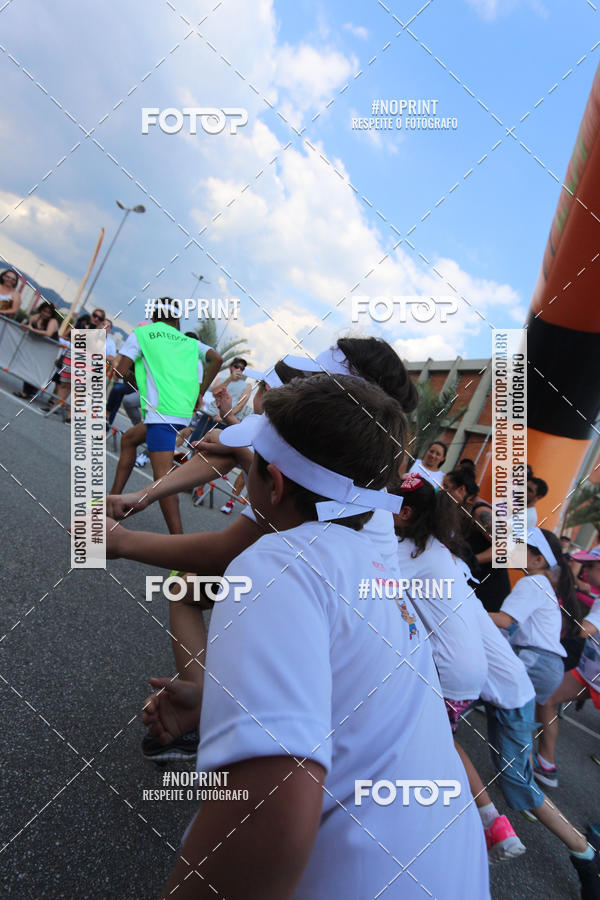 Buy your photos of the eventLaLaLa Night Run e LaLaLa Kids Run on Fotop