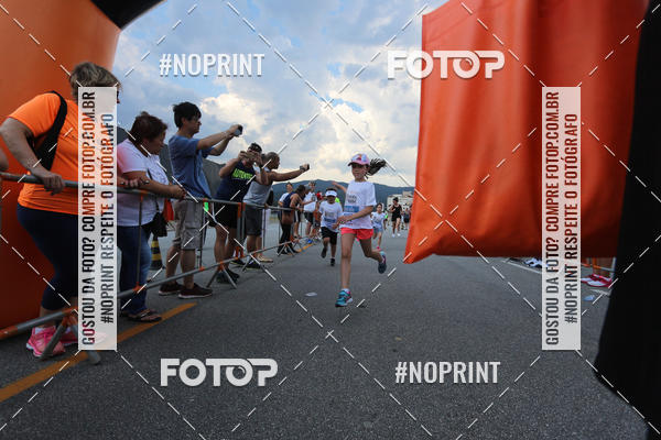 Buy your photos of the eventLaLaLa Night Run e LaLaLa Kids Run on Fotop