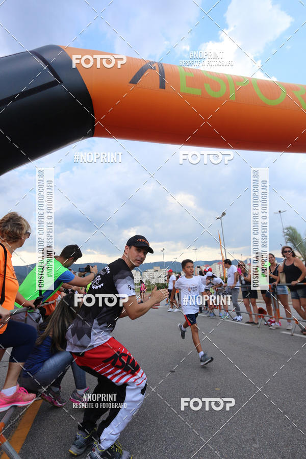 Buy your photos of the eventLaLaLa Night Run e LaLaLa Kids Run on Fotop