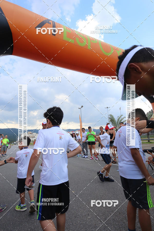 Buy your photos of the eventLaLaLa Night Run e LaLaLa Kids Run on Fotop