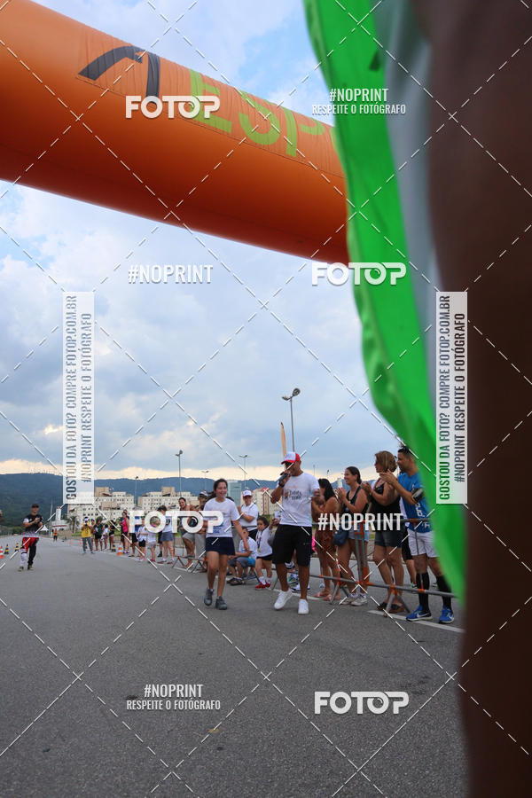 Buy your photos of the eventLaLaLa Night Run e LaLaLa Kids Run on Fotop