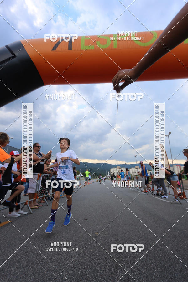 Buy your photos of the eventLaLaLa Night Run e LaLaLa Kids Run on Fotop