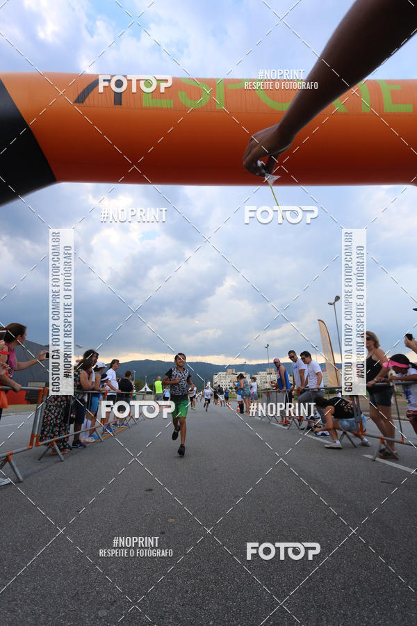 Buy your photos of the eventLaLaLa Night Run e LaLaLa Kids Run on Fotop