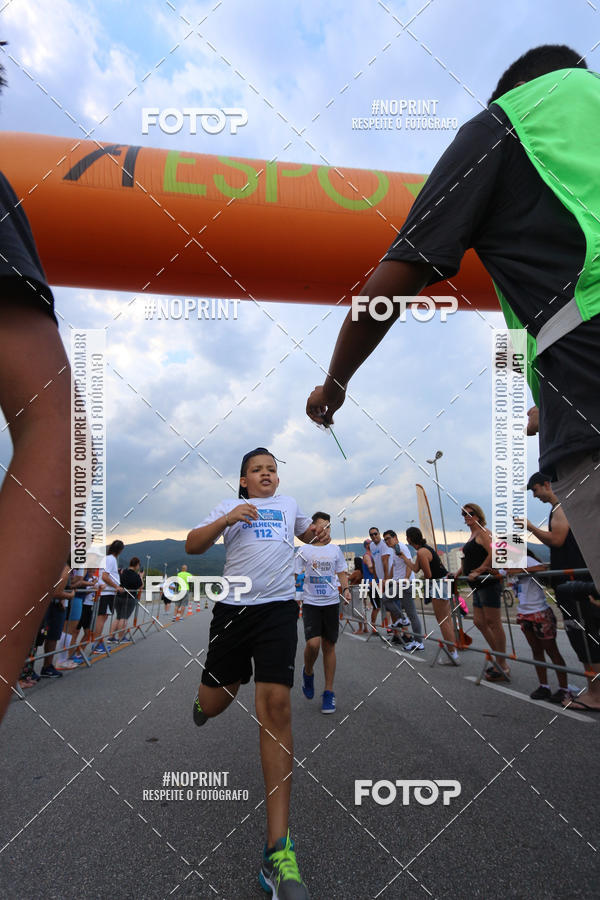 Buy your photos of the eventLaLaLa Night Run e LaLaLa Kids Run on Fotop