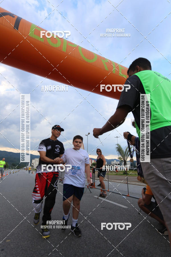 Buy your photos of the eventLaLaLa Night Run e LaLaLa Kids Run on Fotop