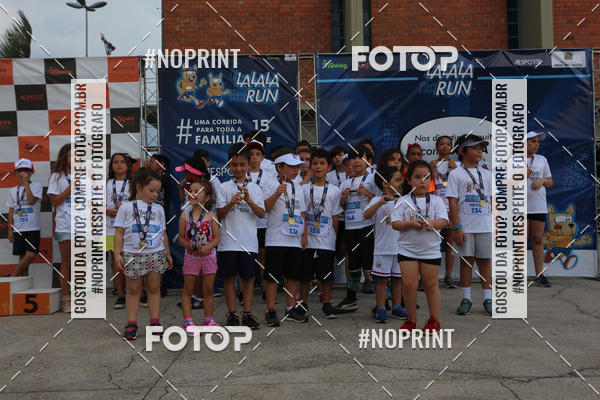 Buy your photos of the eventLaLaLa Night Run e LaLaLa Kids Run on Fotop
