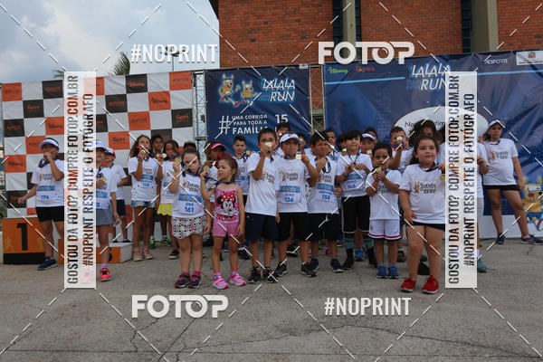 Buy your photos of the eventLaLaLa Night Run e LaLaLa Kids Run on Fotop